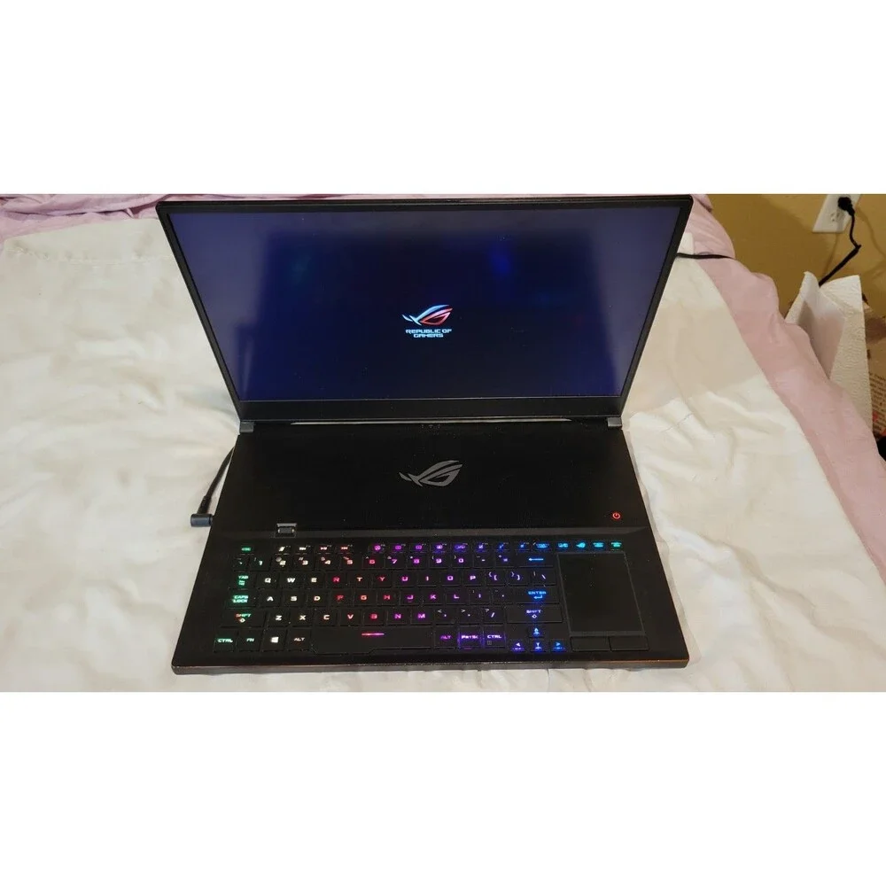 ASUS ROG Zephyrus S GX701 Gaming Laptop, 17.3” (GX701GX-XS76) Defective Battery